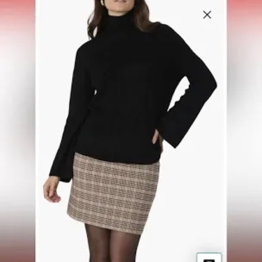 NWT French Connection Bell Sleeve Sweater